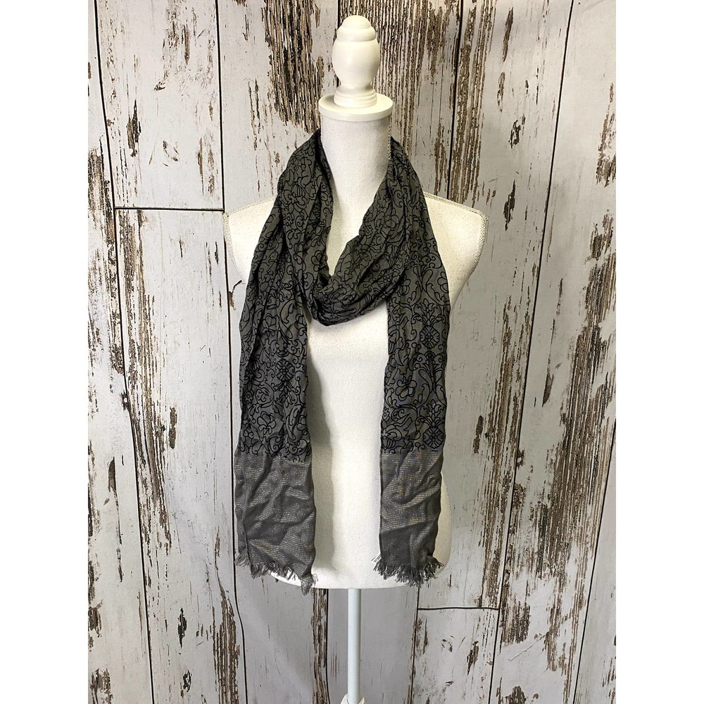 Preston & York Gray And Black Scarf With Raw Hemline